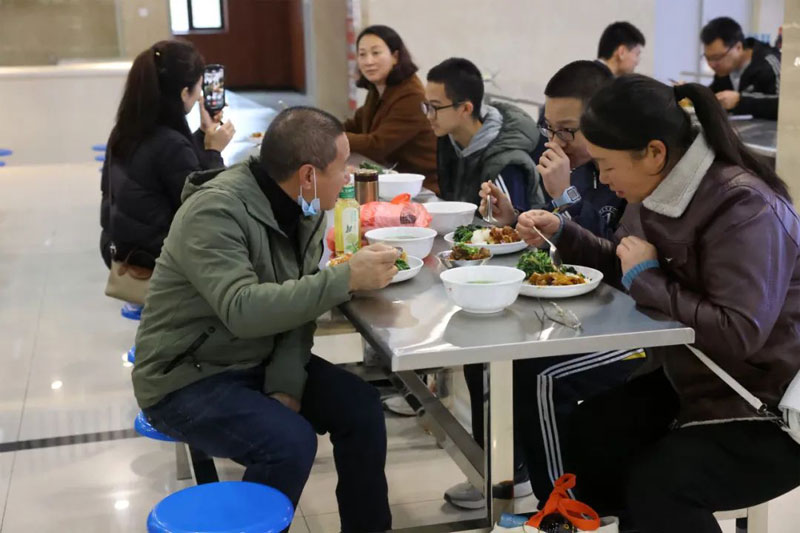 hahabet�ǳ��󺣹ٷ���վ-�����������ͷ