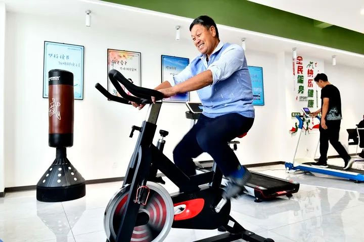 hahabet�ǳ��󺣹ٷ���վ-�����������ͷ